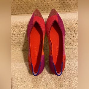 Rothy’s size 9 in Metallic pomegranate